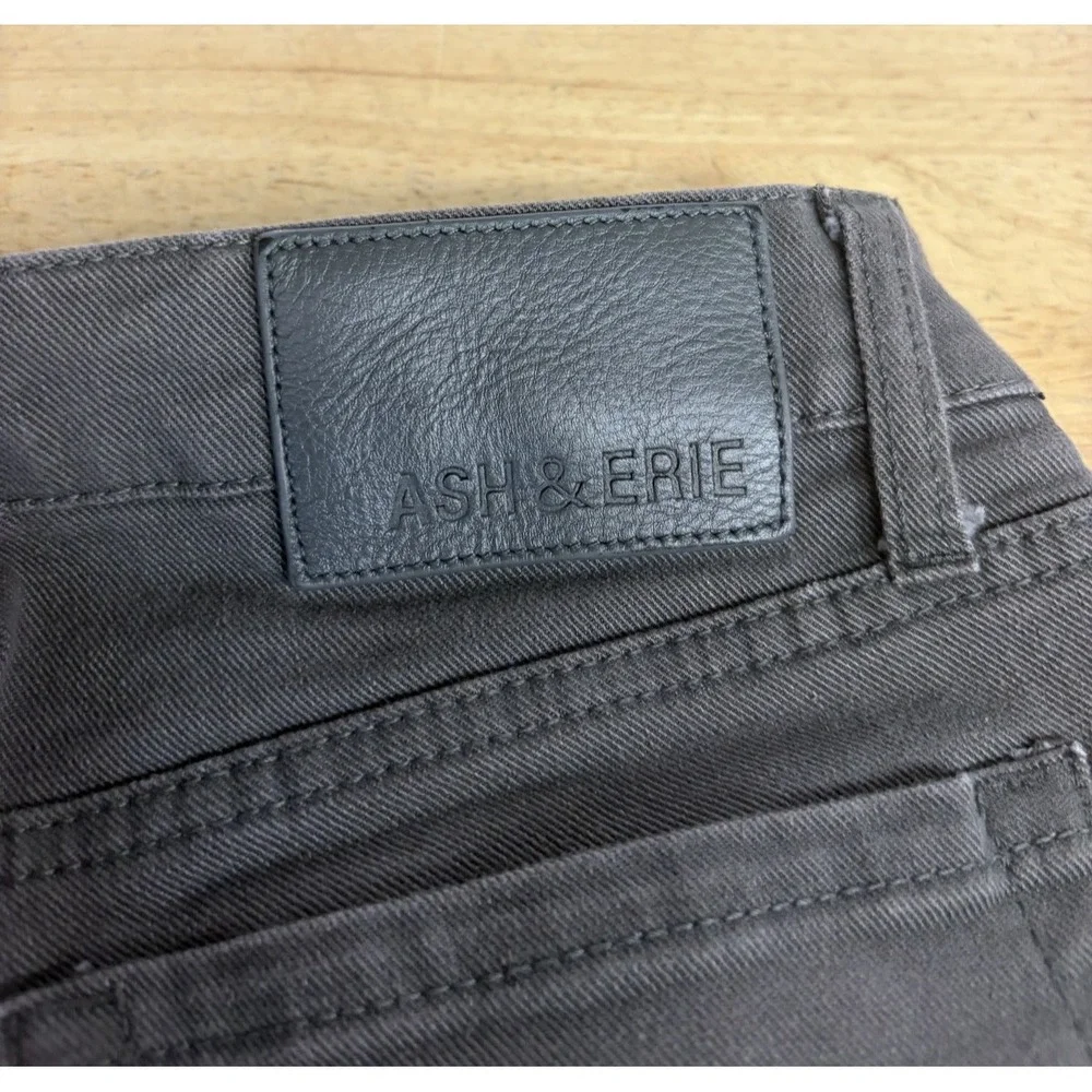 Mens ASH & ERIE Jeans Size 28x29 Cotton Stretch Gray Grey Slim Straight